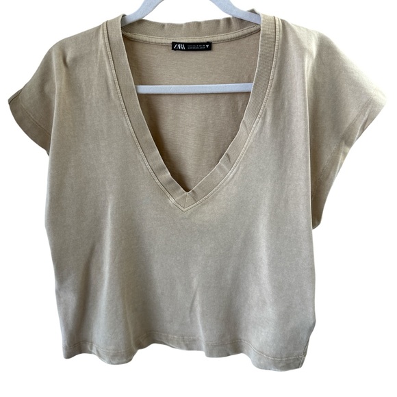 Zara Beige V-Neck Crop Top - Picture 1 of 5